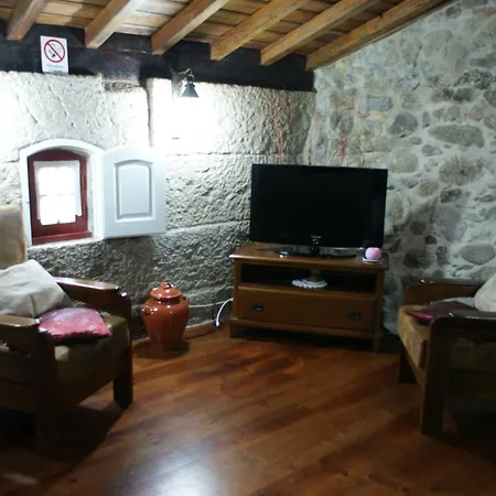 Casa Real Danaia Germil